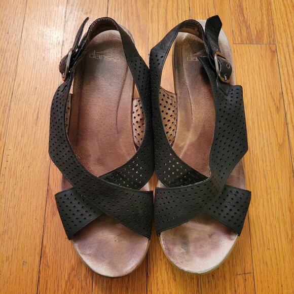 Dansko JACINDA Perforated Leather Sandals 41 Black Tan Wedge Open Toe 10.5 11 - Picture 2 of 8
